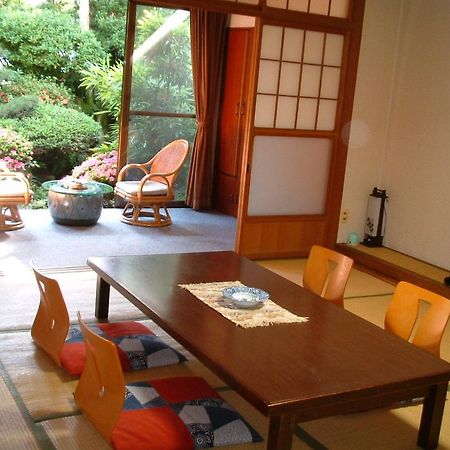 Ureshino Onsen Shoen Hotel Buitenkant foto