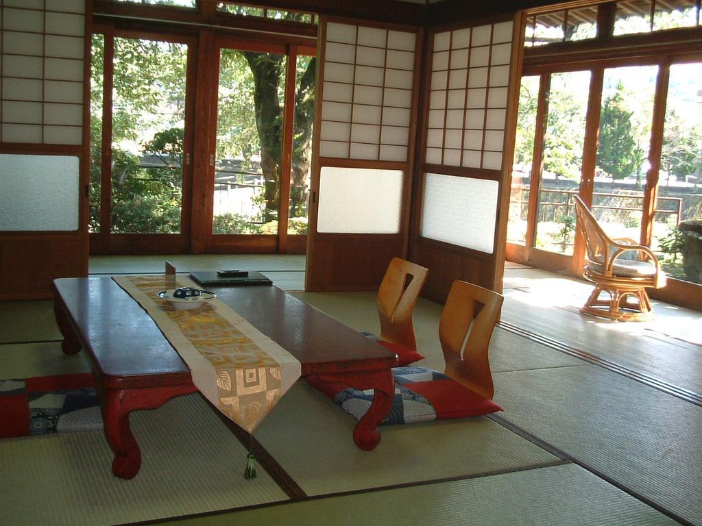 Ureshino Onsen Shoen Hotel Buitenkant foto